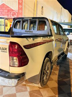 تۆیۆتا هایلۆکس